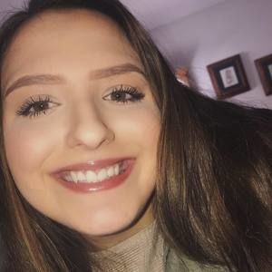 Meet your Posher, Briana